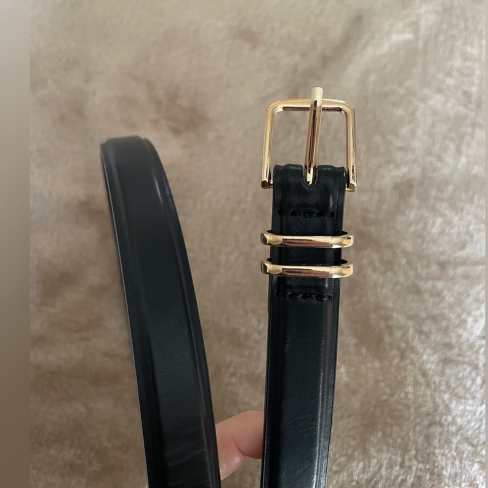 Black thin belt women's Xs/S H&M